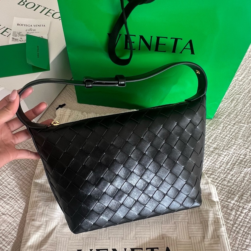 BOTTEGA VENETA BAG